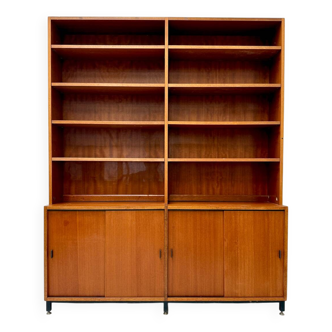 Buffet bibliothèque moderniste