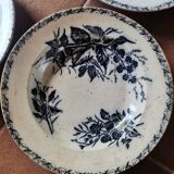 Set of 4 vintage iron earth plates Badonvillier ripe model