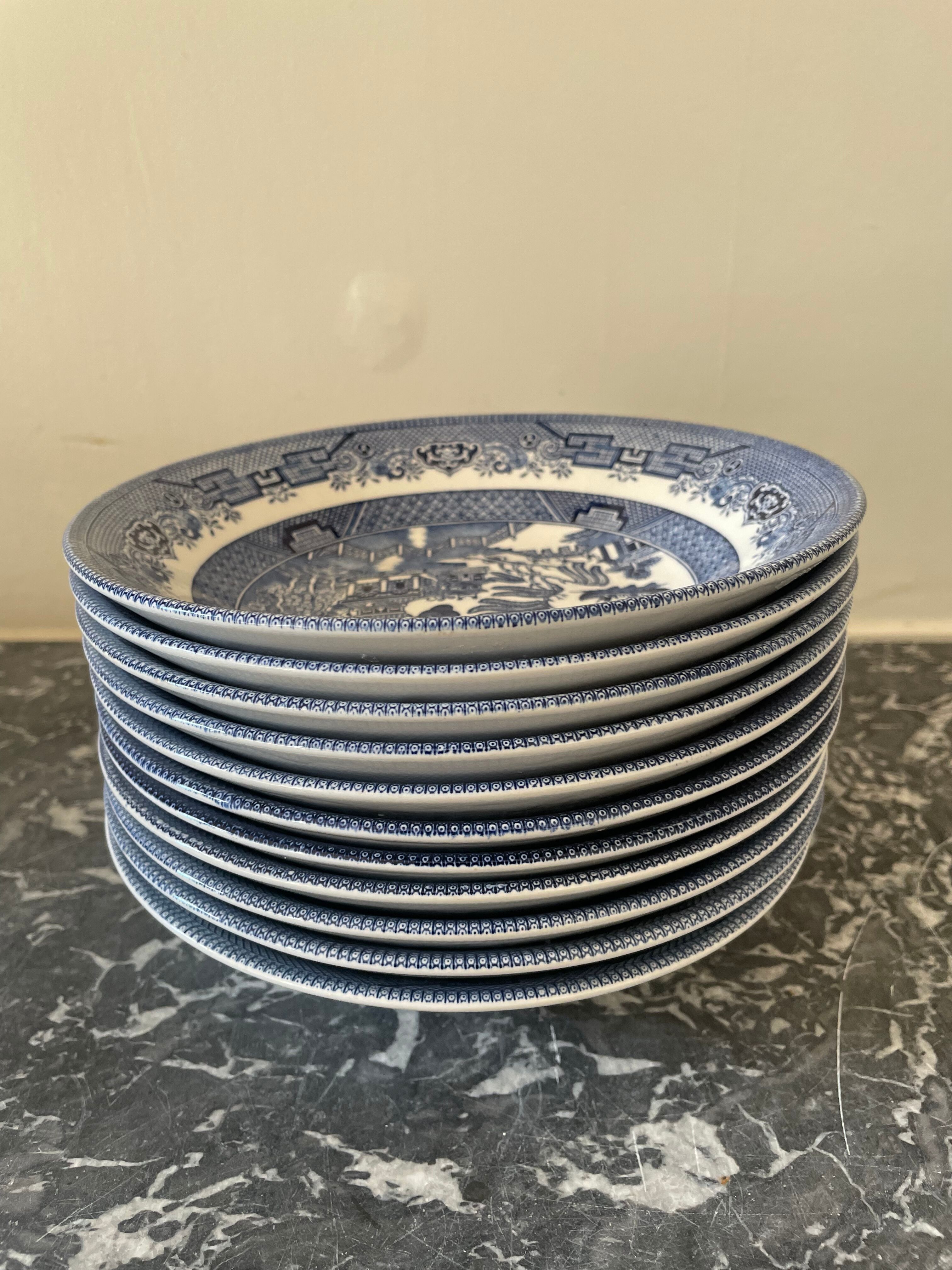 Hollow earthenware plates Churchill Willow Blue