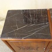 Grand buffet 2 corps en noyer et marbre