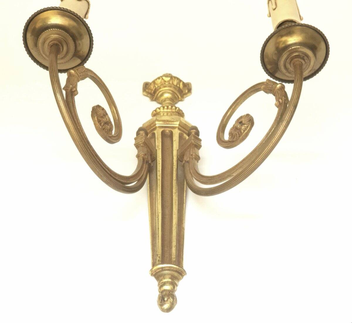 Pair of bronze wall sconces in Louis XVI style