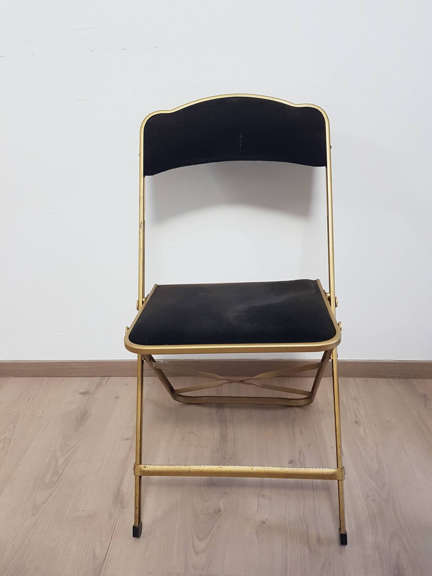Set of 4 opera theater folding chairs from the 70s two-tone velvet brass