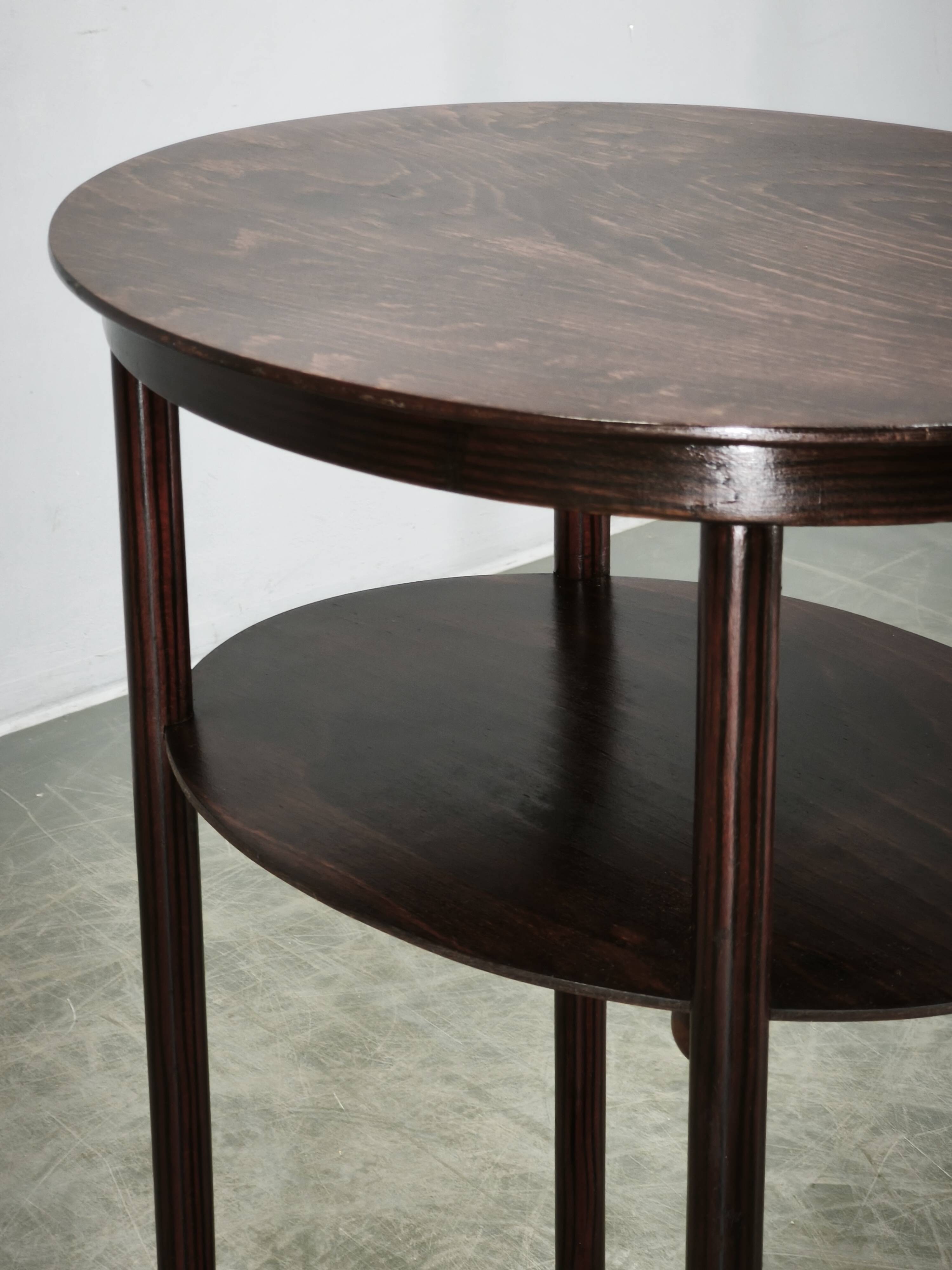 Table ovale de Josef Hoffmann pour Jacob & Josef Kohn, Vienne, vers 1900