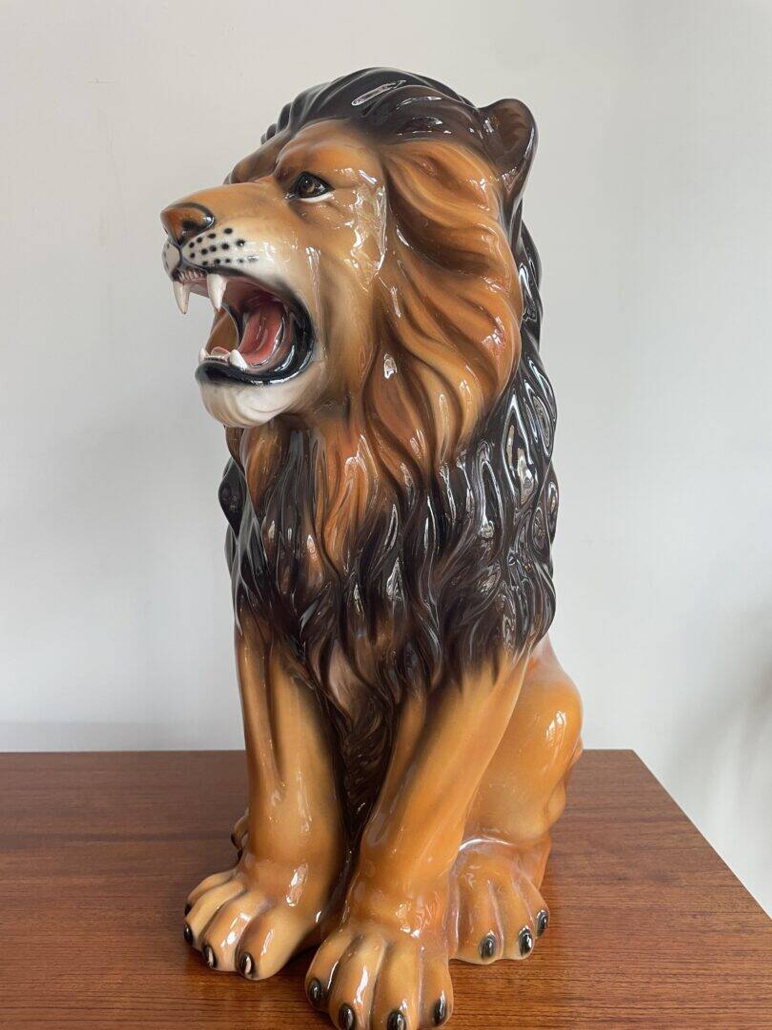 Vito the Majestic – Italian large ceramic lion