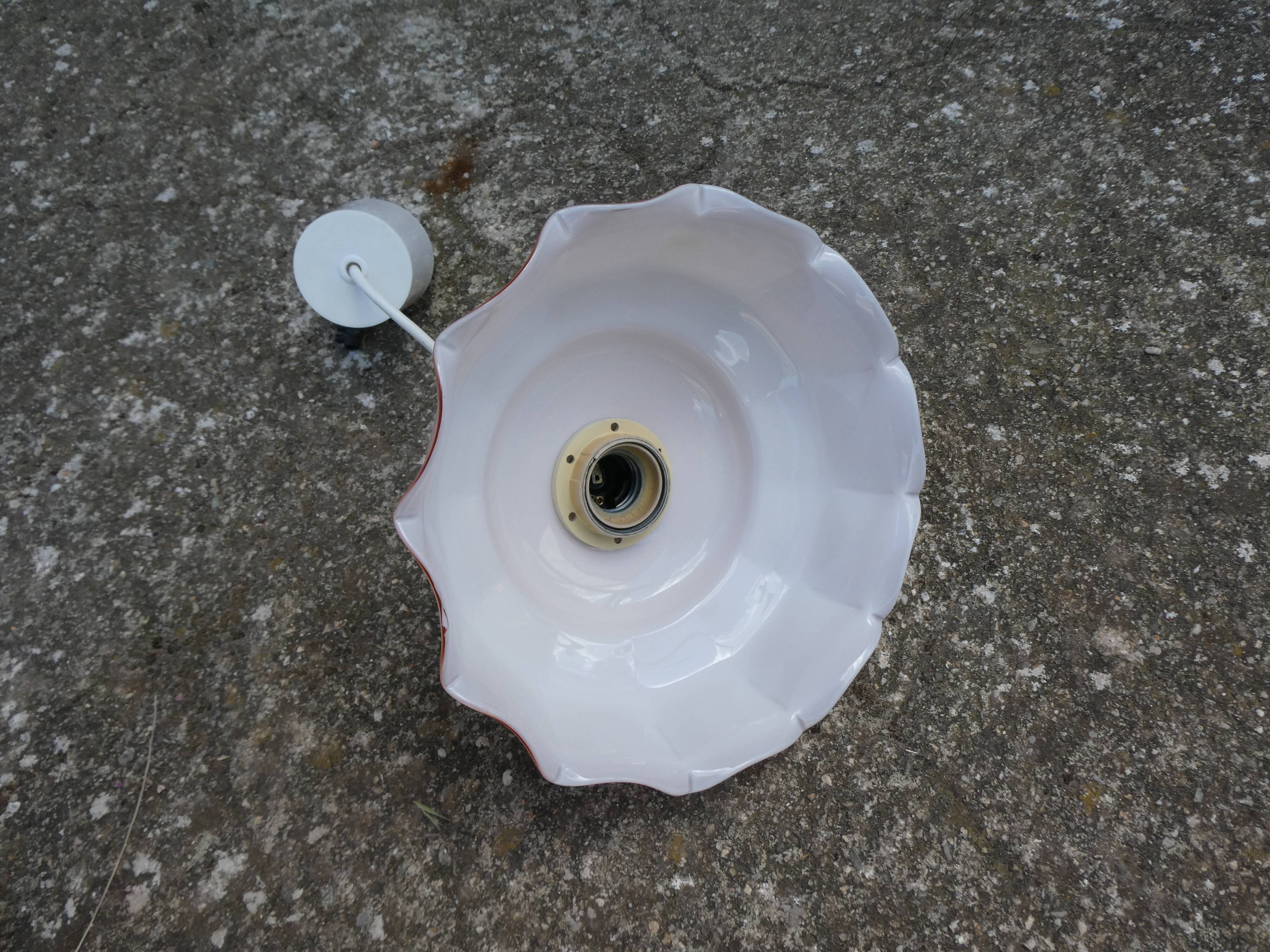 Suspension old lampshade in pale pink opaline