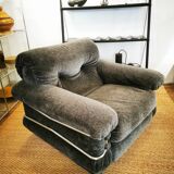 Pair of vintage italian design armchairs from the 70s