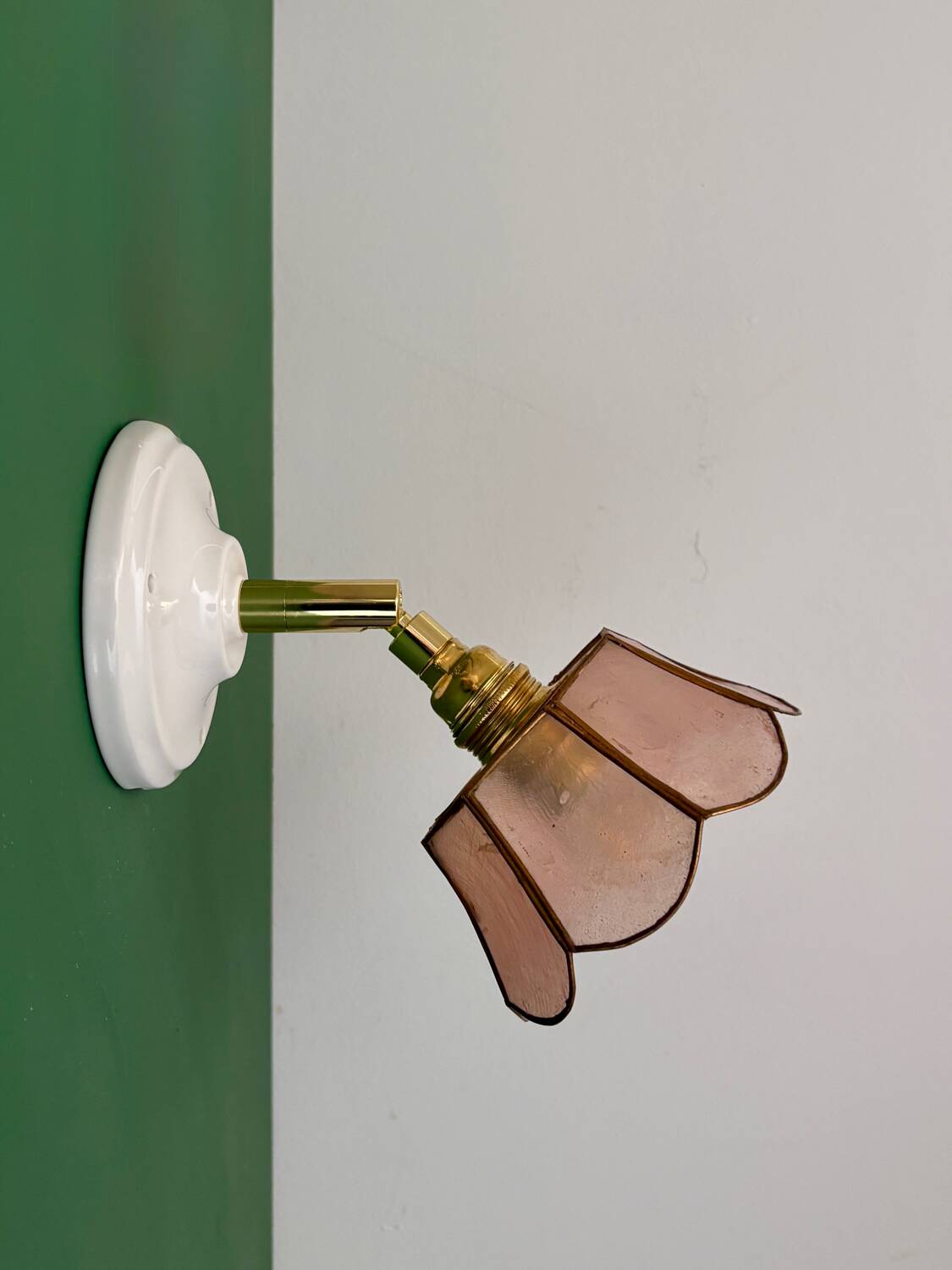 Vintage mother-of-pearl and brass wall lamp with lampshade