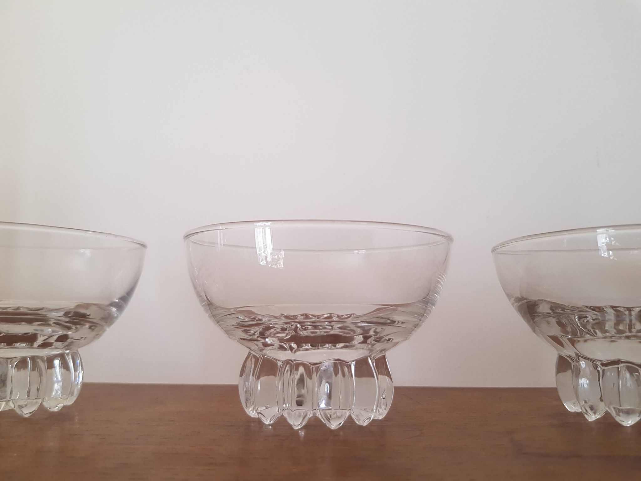 Set of 3 art deco glasses