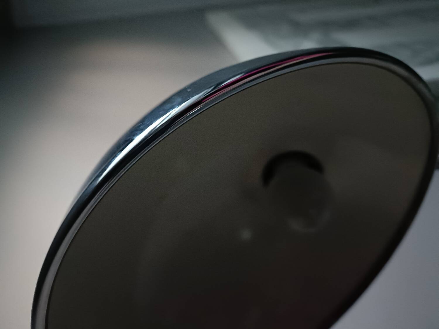 Flexible chrome desk lamp 40'