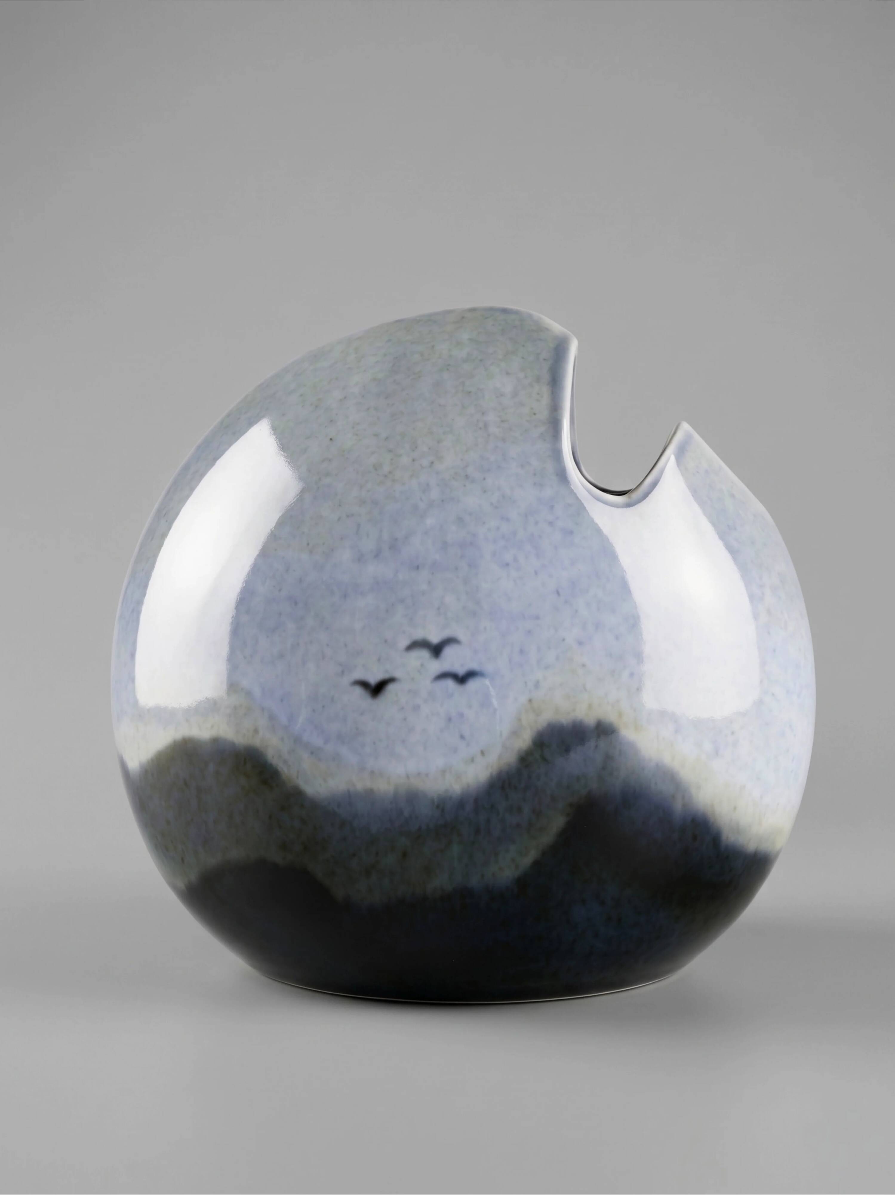 Virebent porcelain vase – stylised landscape decoration – Fish model TGM