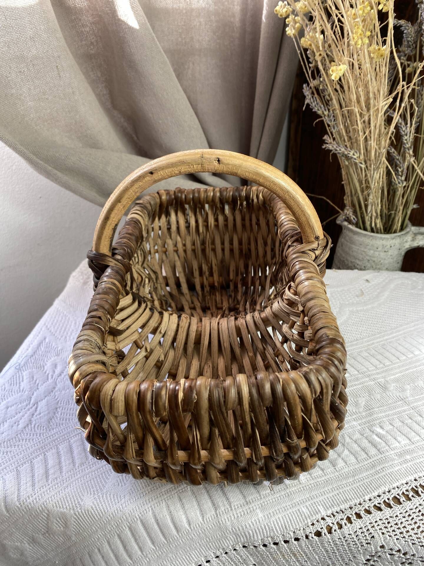 Rattan split basket