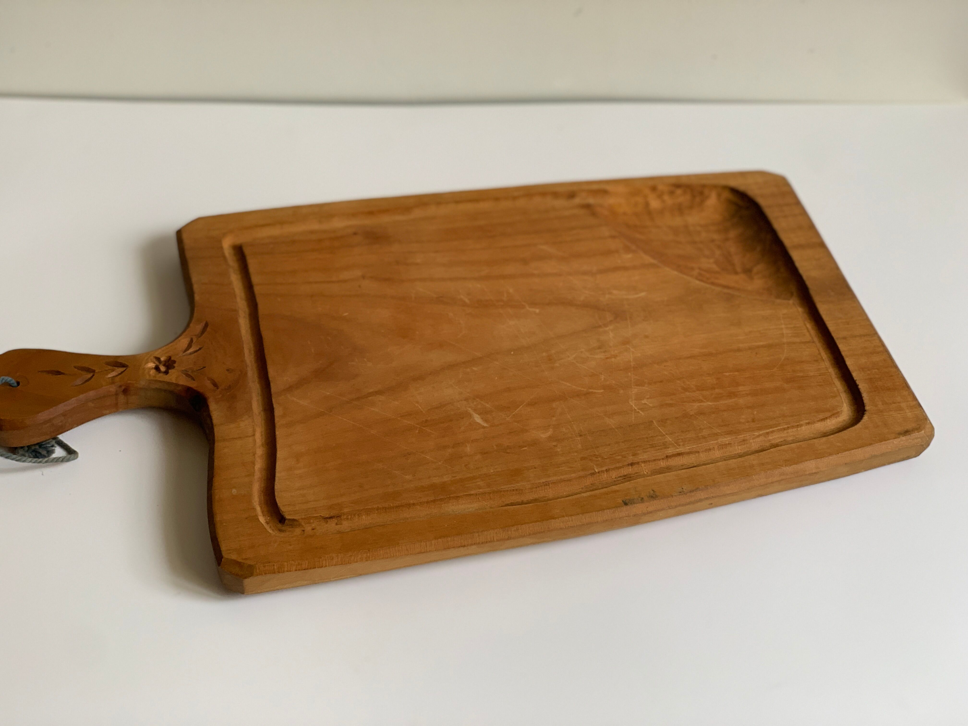 Wood cutting board