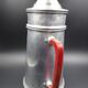 Ancienne cafetière en aluminium - anse rouge - vers 1930