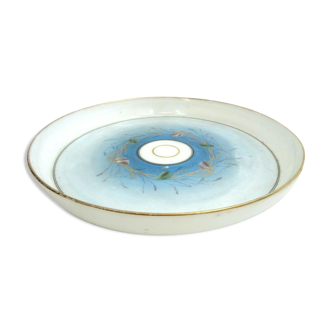 Round tray Napoleon III in opaline painted with flowers on gold stem