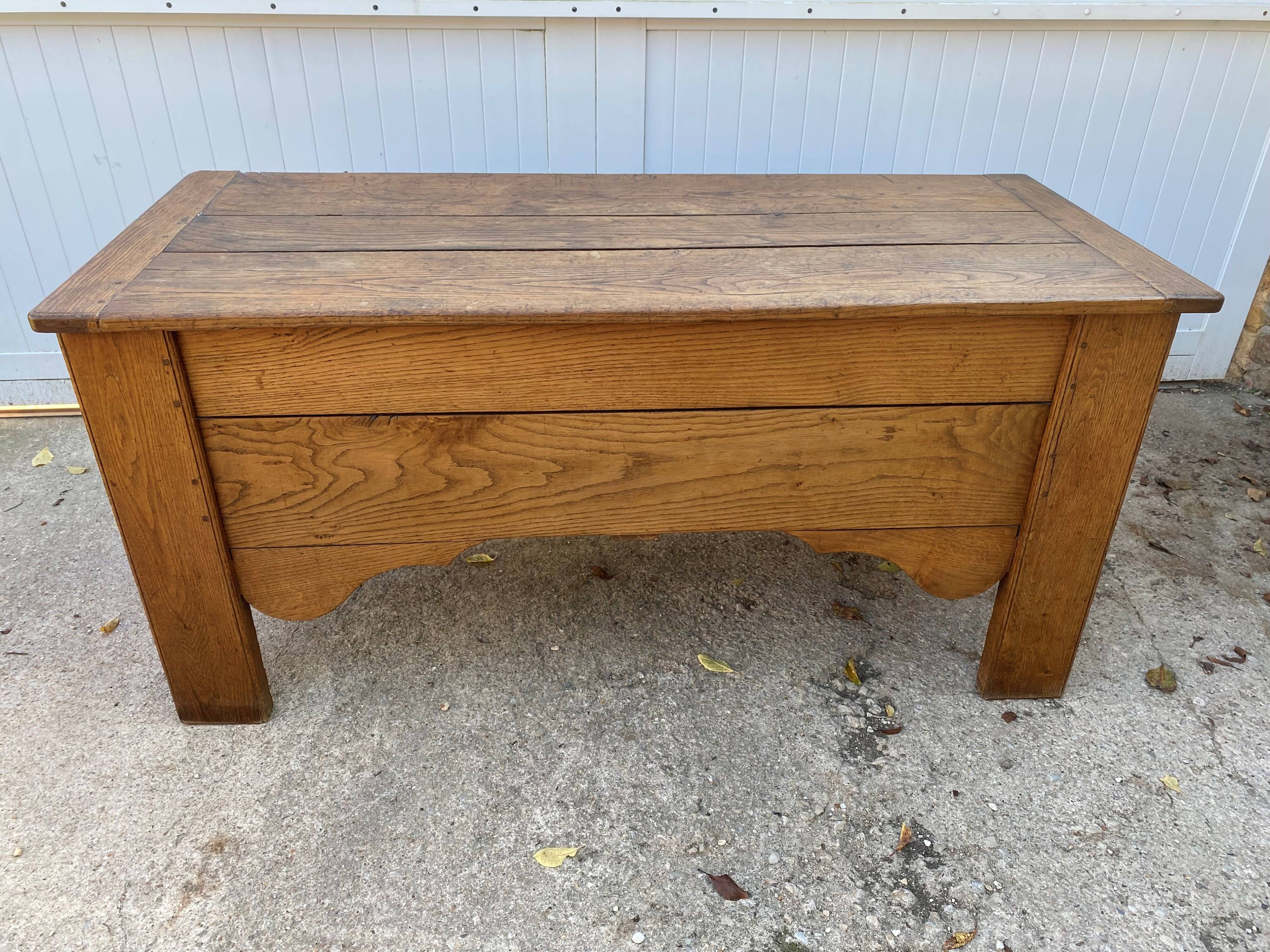 Antique 19th century solid oak hut