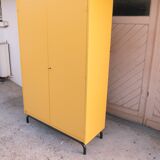 Armoire d'école