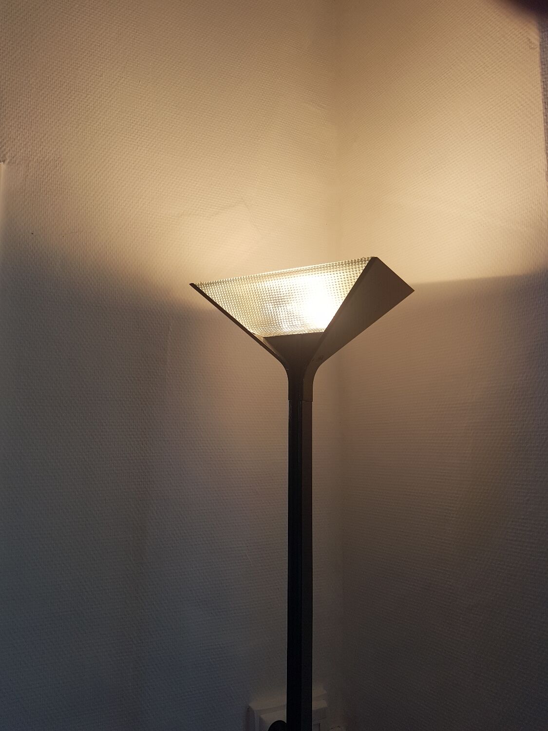Papillona floor lamp by Tobia Scarpa by Flos