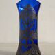 Vase art nouveau en verre soufflé bleu de Sèvres