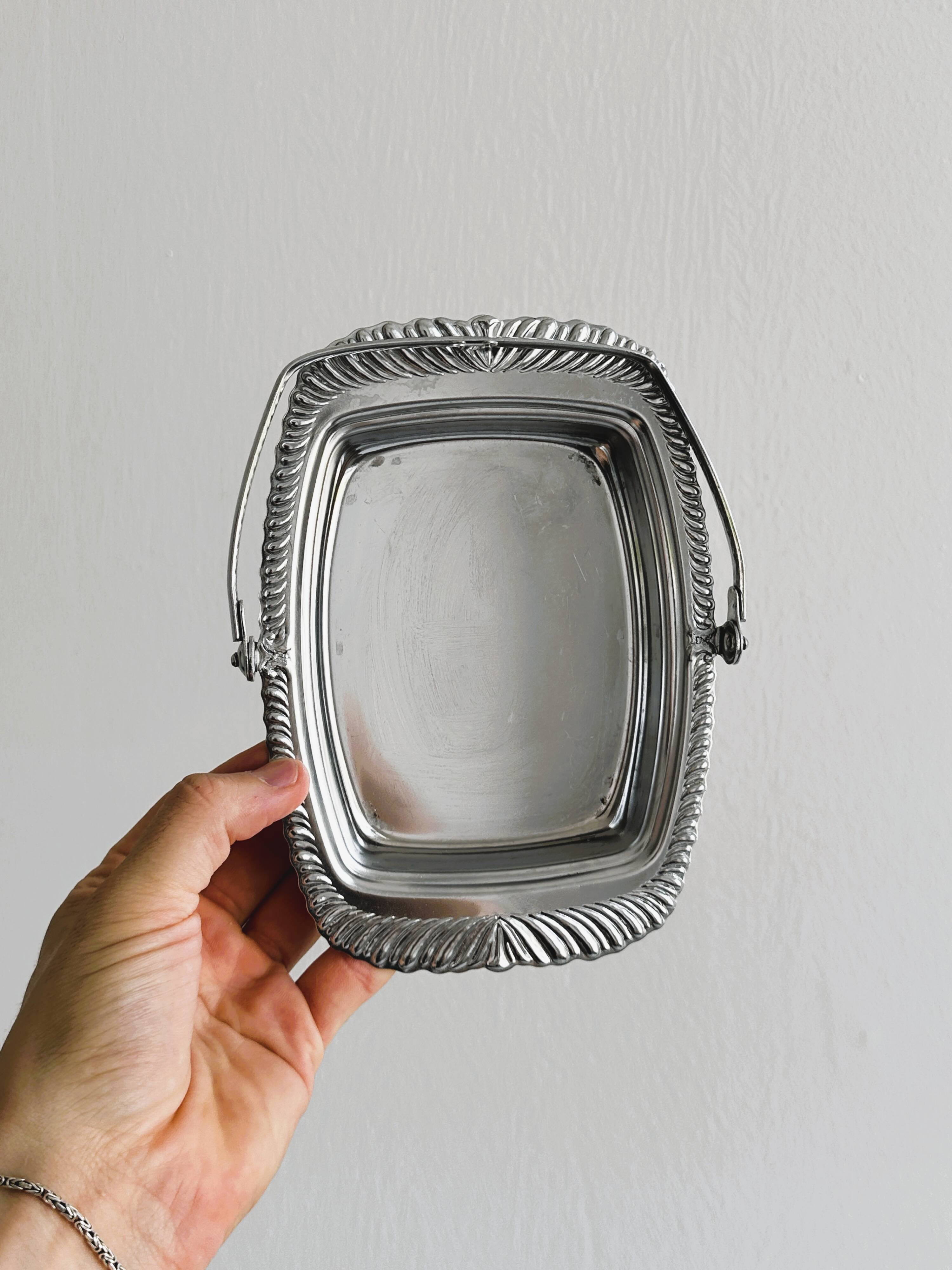 Antique butter or jam dish in silver-plated metal and chiseled glass