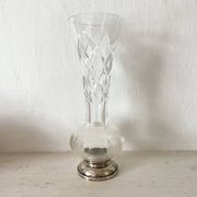 Vase tulipe en cristal ciselé  et argent 23 cm