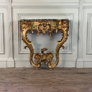 Console Régence au dragon, bois sculpté et doré, Paris vers 1720