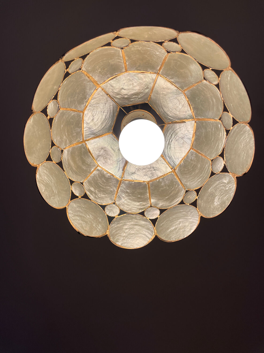 Pearlescent suspension