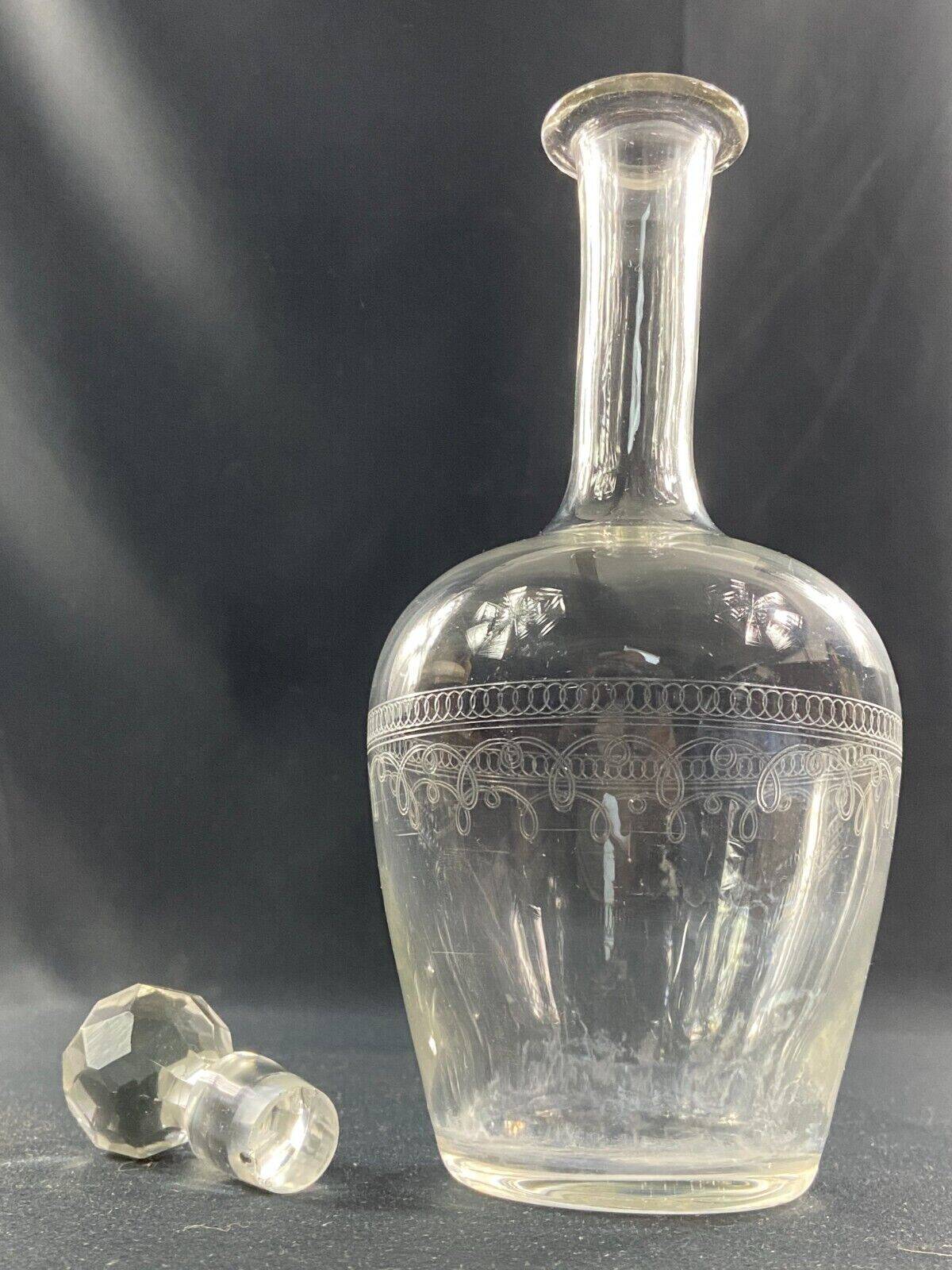 Crystal carafe with needle-engraved decoration 19th century Baccarat Saint Louis