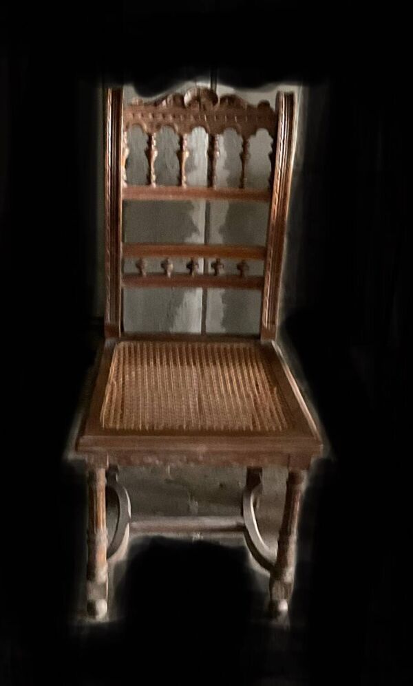 Chaise Henri II TBE