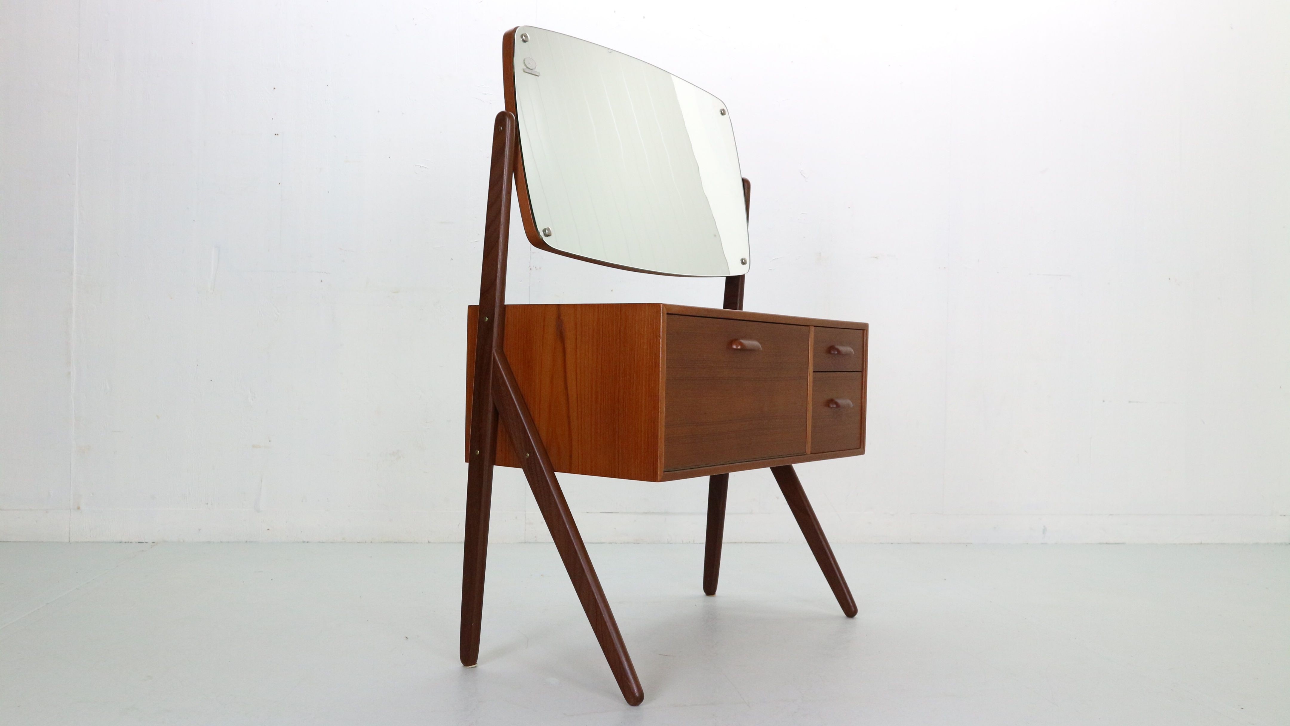 Mid-Century Danish Dressing Table in Teak by by AG Spejl Kobberbeskyttet, 1960s