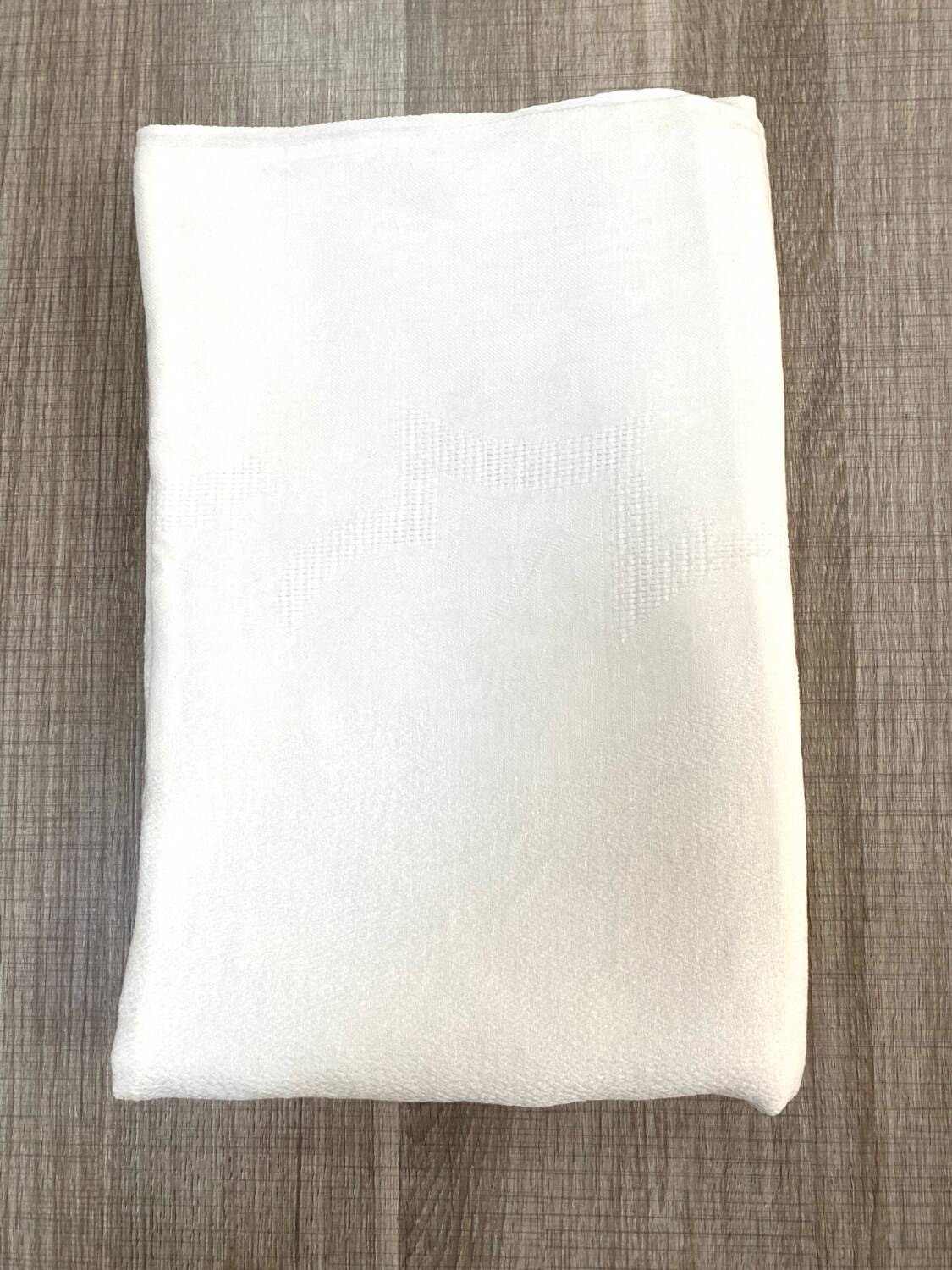 Grande nappe blanche en metis 215 x 155 cm