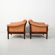 Paire de fauteuils scandinaves en cuir, années 1950