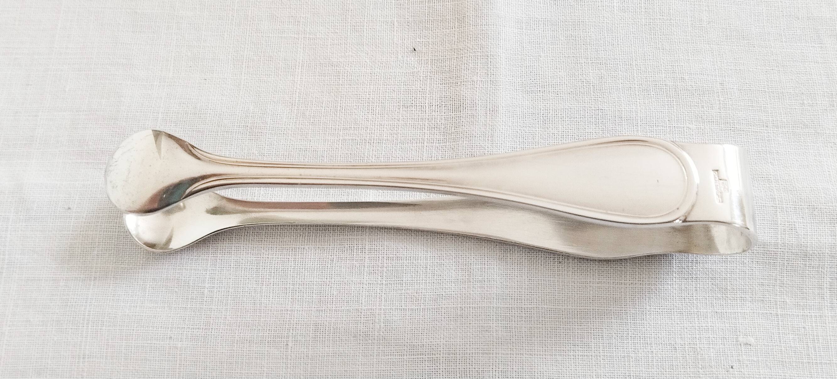 Christofle silver-plated sugar tongs, Albi model