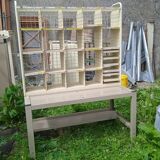 Postal sorting cabinet