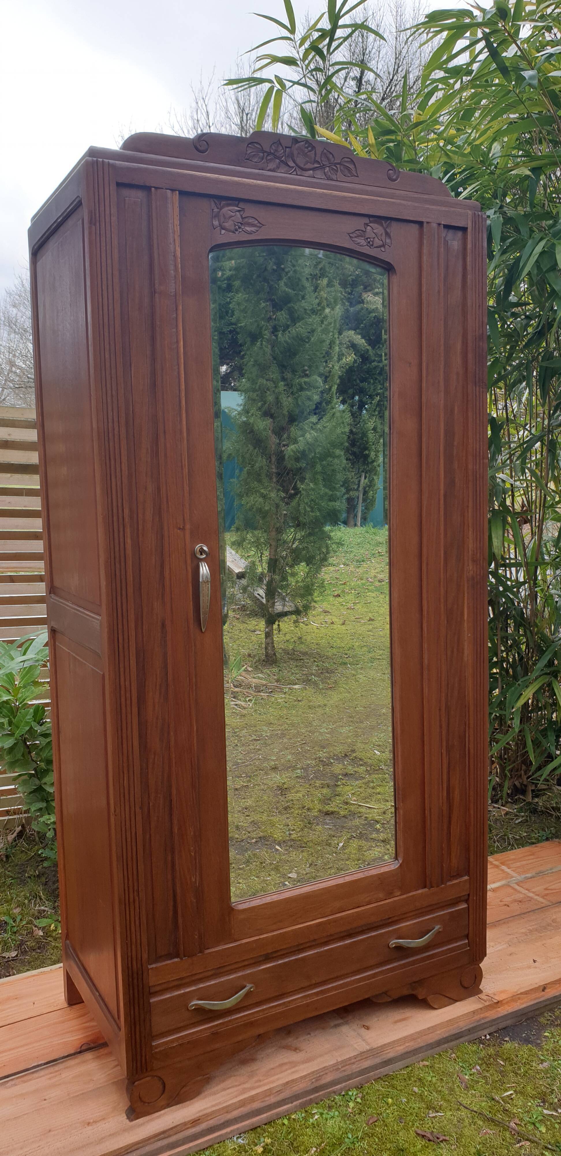 Oak cabinet wardrobe