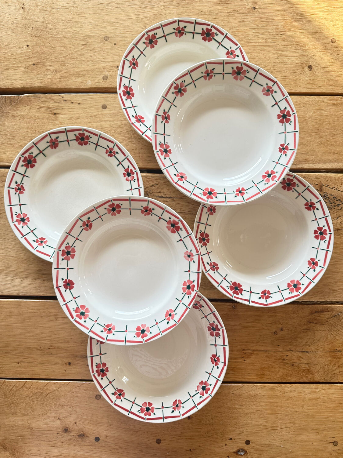 Flowered deep plates