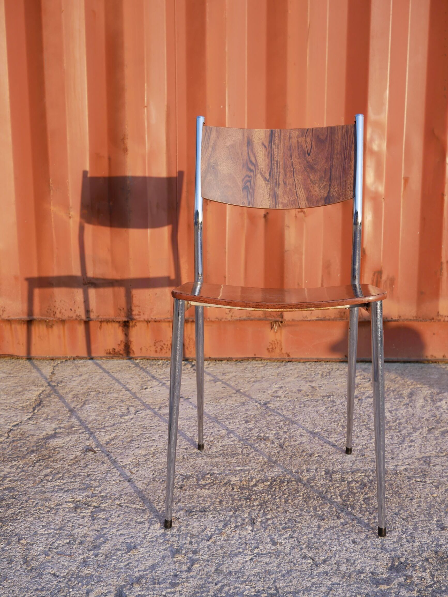 5 chairs vintage wood and metal