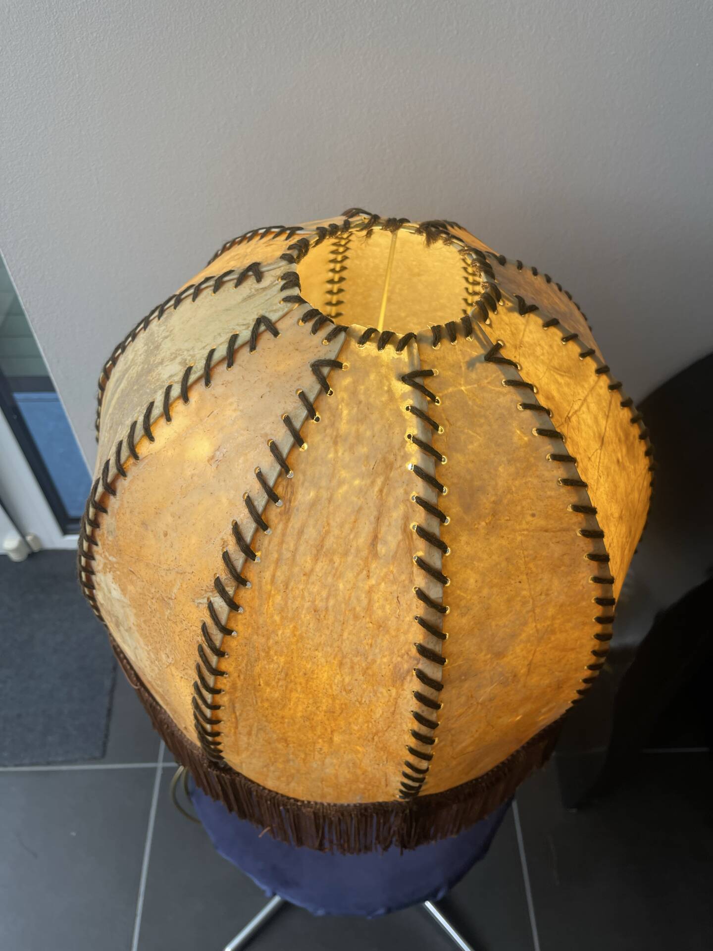 Vintage 80s wooden rustic lamp