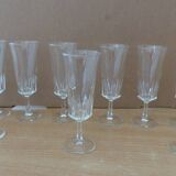9 champagne flutes