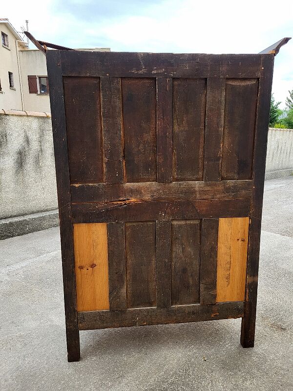 Wardrobe 2 doors louis xv walnut of the xix th siecle