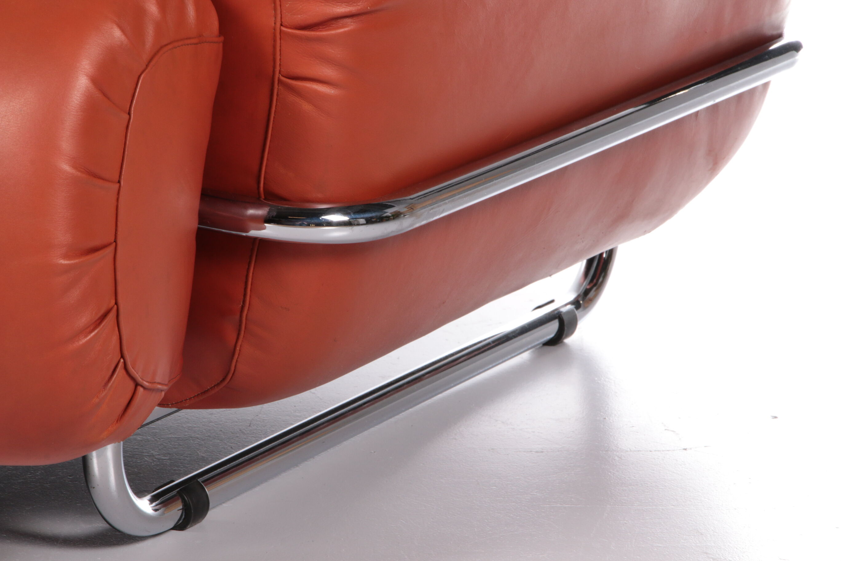 Bold Italian Lounge chair set made of leather, 1970