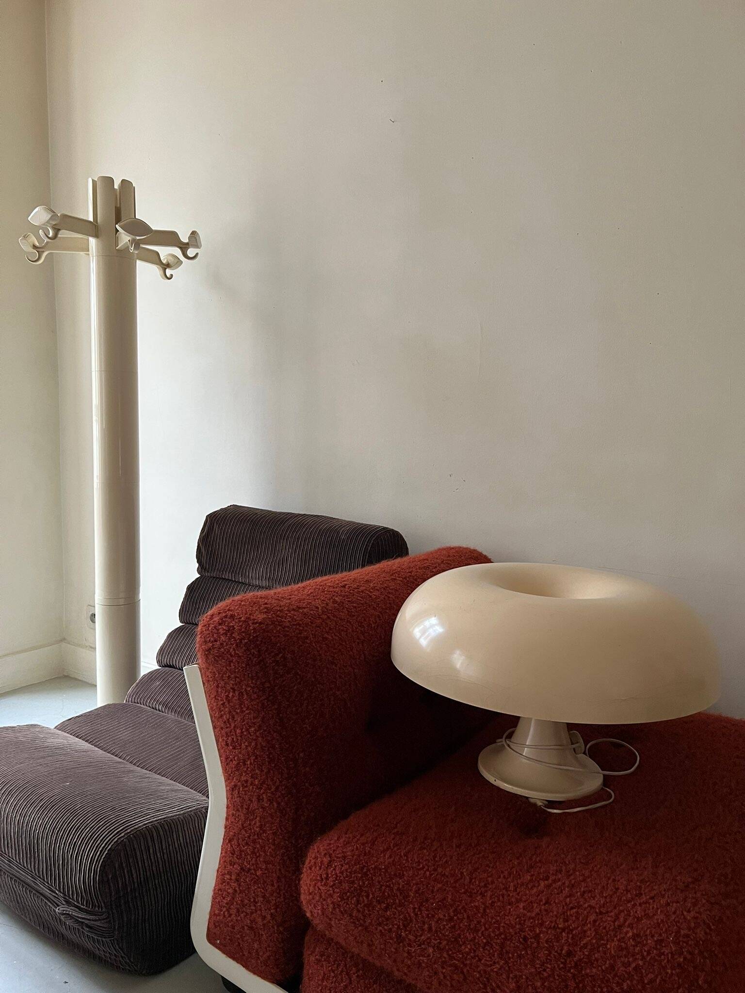 Chauffeuse amanta Bellini en bouclette brique, C&B italia design 1970