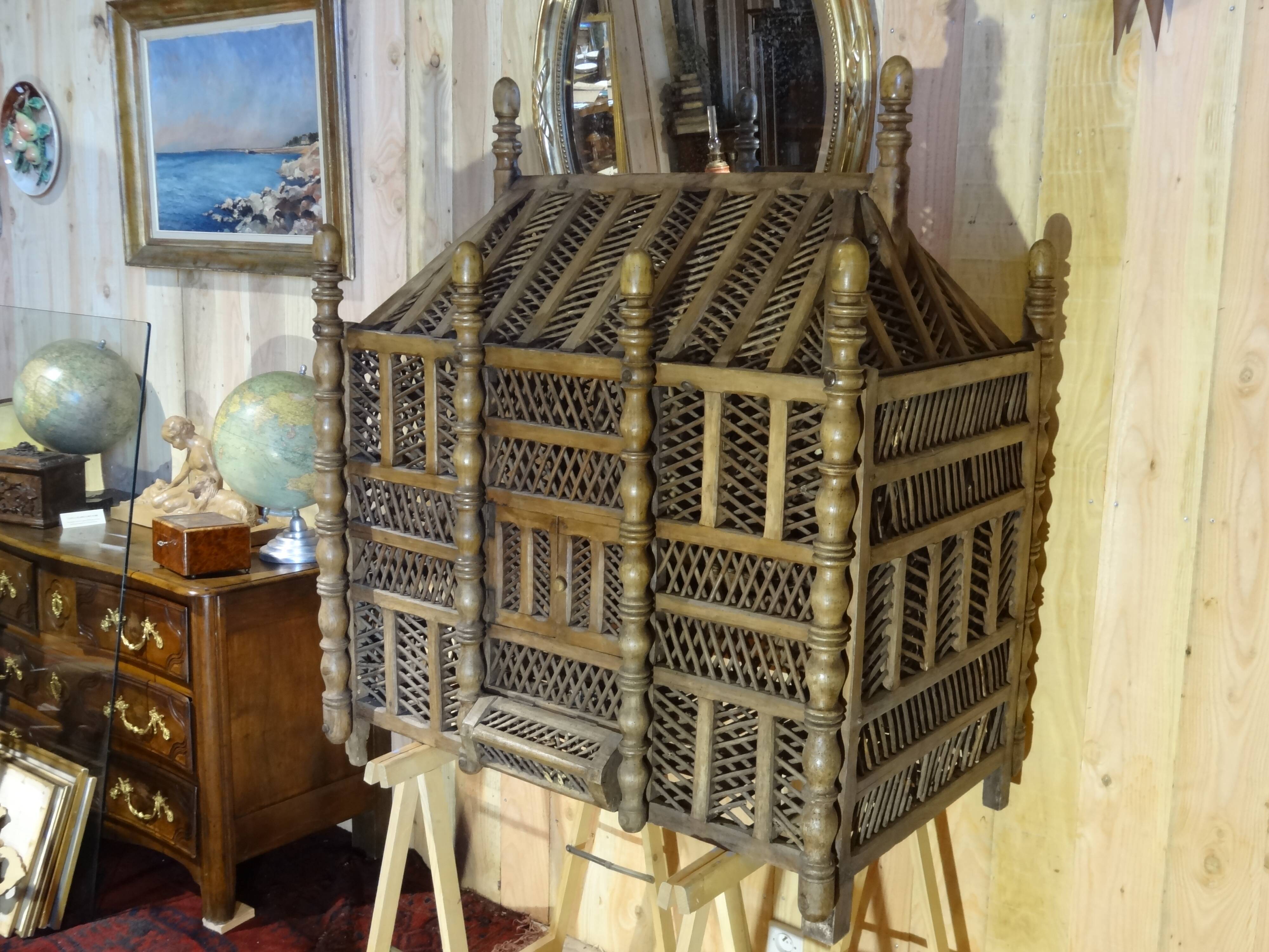 Large wooden bird cage, nineteenth century mastery work, 101 x 120 cm