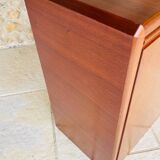 Low buffet, vintage teak storage unit by Hulsta, circa 1970s.