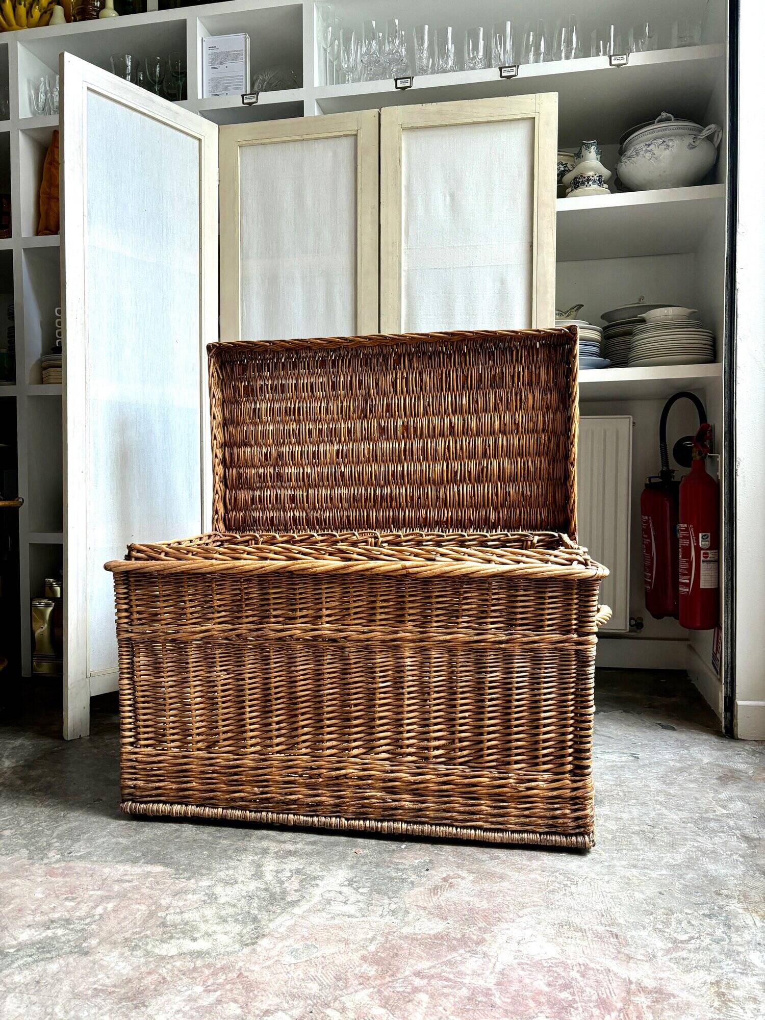 Trunk, woven wicker chest