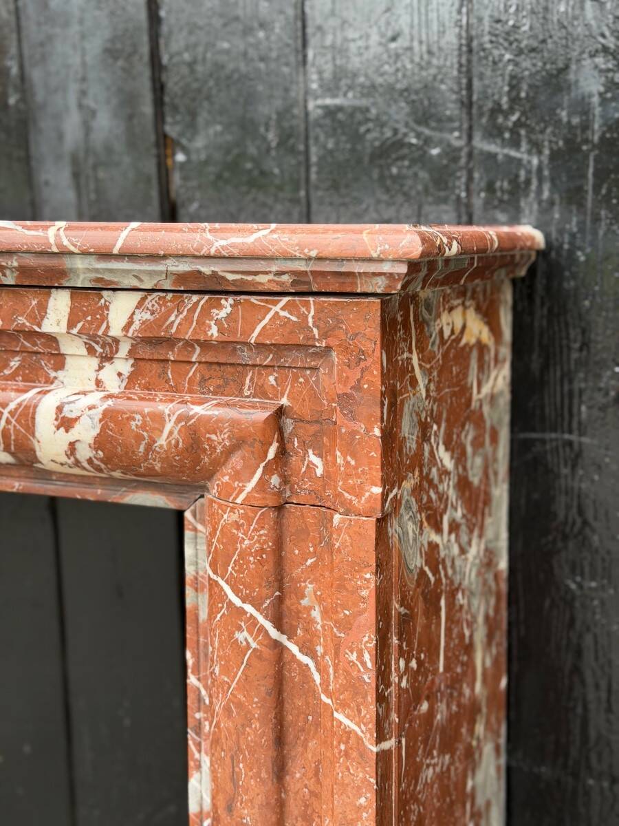 Louis XIV style fireplace in Rance marble, circa 1880.
