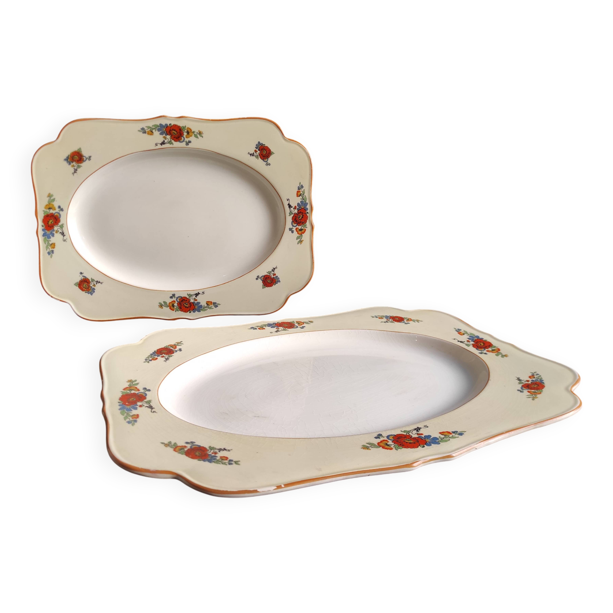 Set of two vintage English serving plates, Crown Ducal