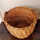 Large vintage wicker basket
