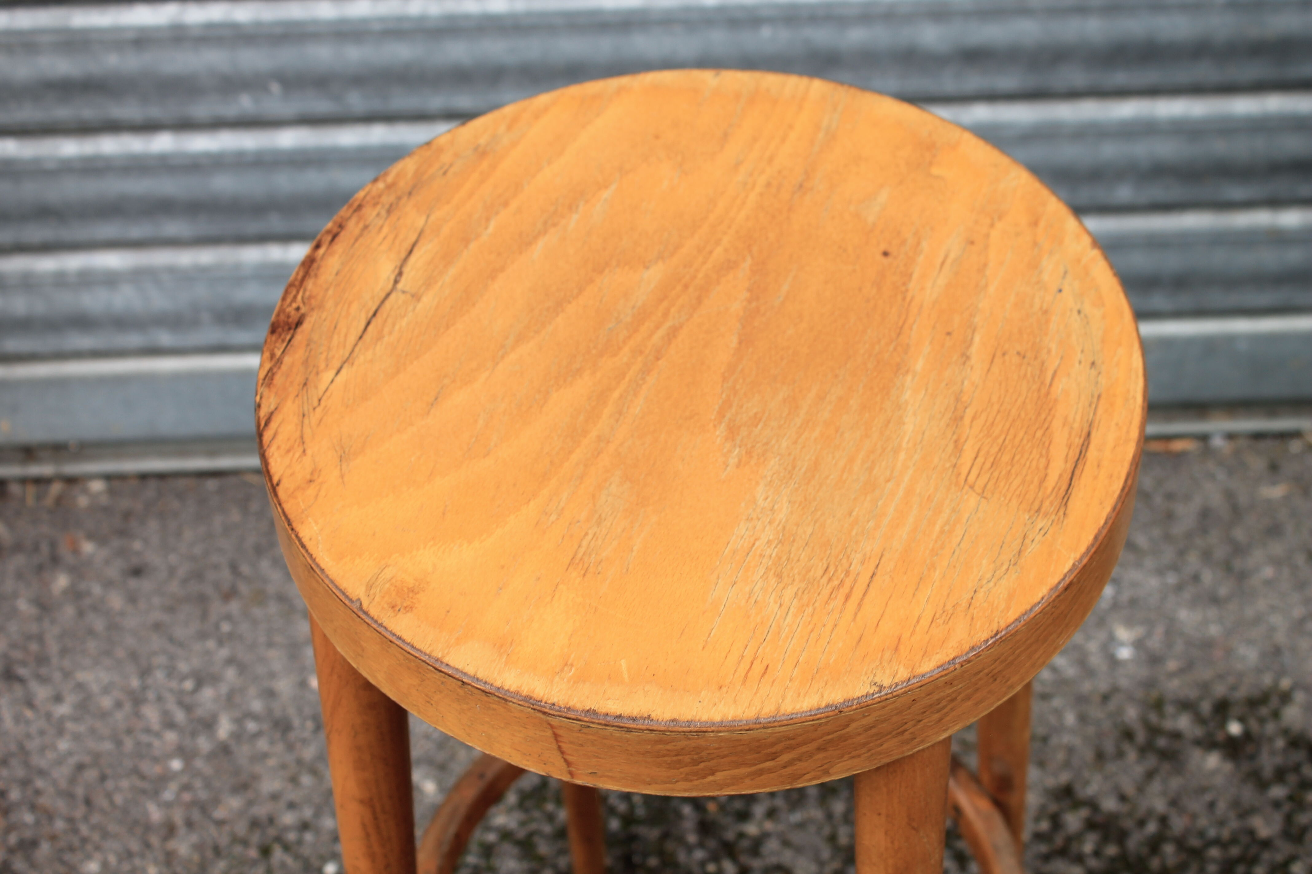 Baumann Mondor stool