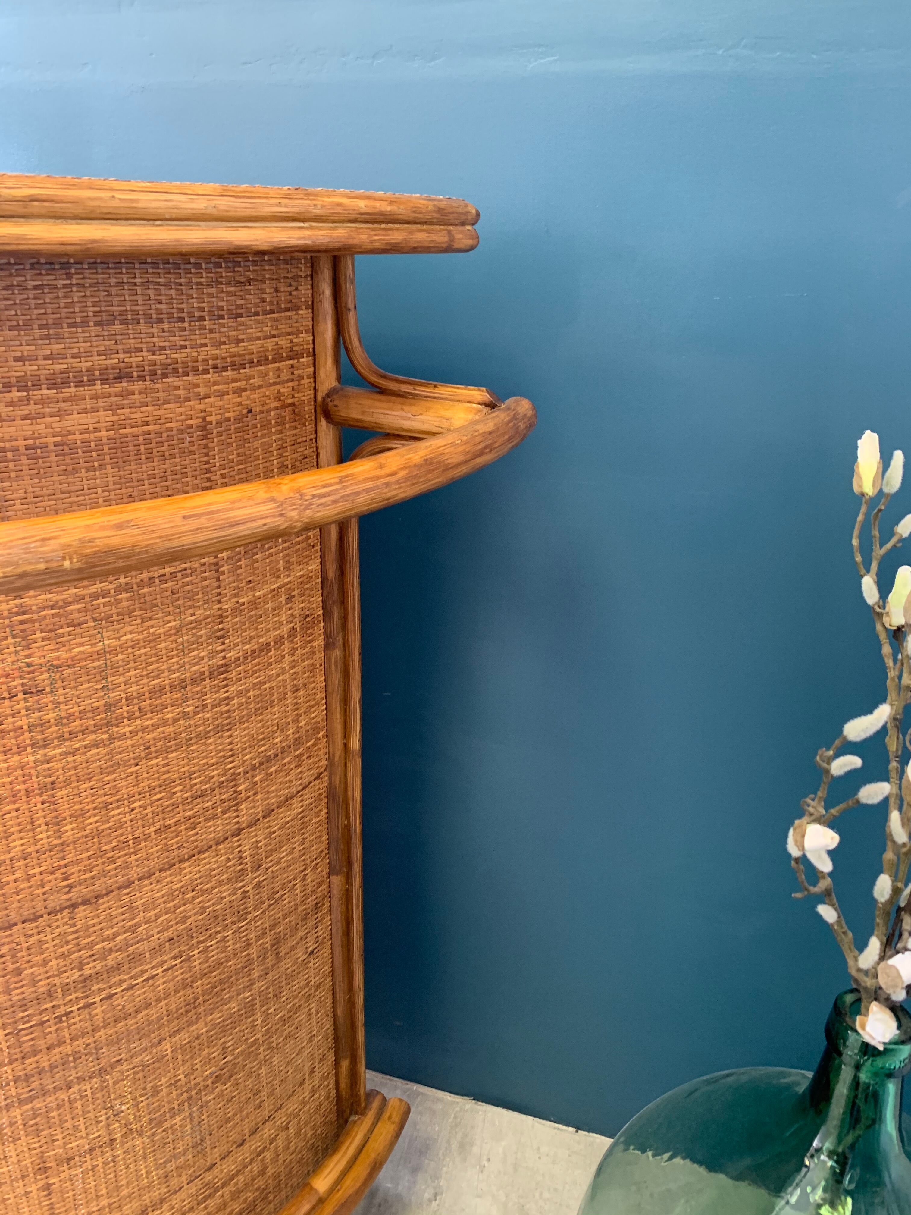 Vintage rattan bar