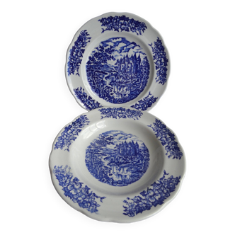 2 assiettes publicitaires BP porcelaine